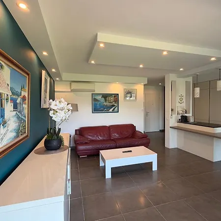 Apartamento Le Mistral Vue & Terrasse Au Coeur Du Grau Du Roi
