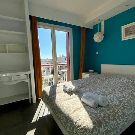 Apartamento Le Mistral Vue & Terrasse Au Coeur Du Grau Du Roi *
