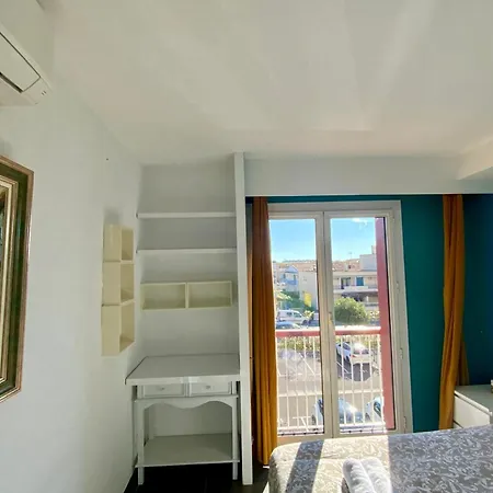 Le Mistral Vue & Terrasse Au Coeur Du Grau Du Roi